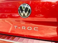 USED 2022 72 VOLKSWAGEN T-ROC 1.5 TSI Life SUV 5dr Petrol Manual Euro 6 (s/s) (150 ps) Rear View Camera | Black Pack