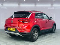 USED 2022 72 VOLKSWAGEN T-ROC 1.5 TSI Life SUV 5dr Petrol Manual Euro 6 (s/s) (150 ps) Rear View Camera | Black Pack