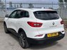 USED 2020 69 RENAULT KADJAR 1.5 Blue dCi Iconic SUV 5dr Diesel Manual Euro 6 (s/s) (115 ps) Camera/Sat Nav/Parking sensors