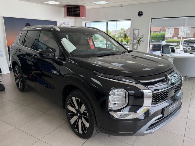View our MITSUBISHI OUTLANDER