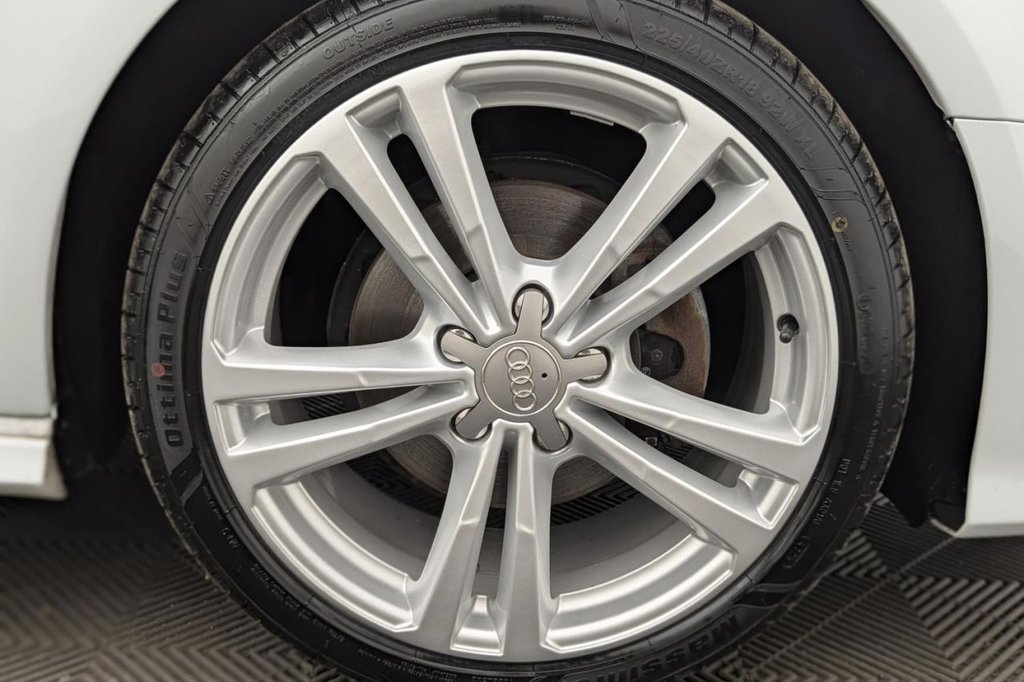 USED 2018 18 AUDI A3 1.5 TFSI CoD S line Sportback 5dr Petrol S Tronic Euro 6 (s/s) (150 ps) Sat Nav, Sensors, 18" Alloys