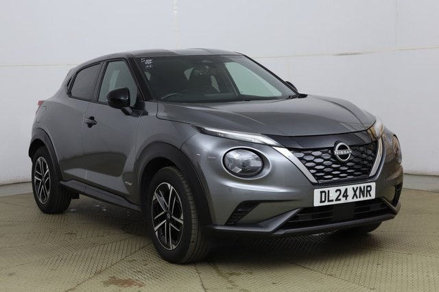 View our Nissan Juke 1.6 N-Connecta SUV 5dr Petrol Hybrid Auto Euro 6 (143 ps) Rear View Camera, Front / Rear Parking Sensors, Android Auto / Apple CarPlay, Touchscreen, NissanConnect Navigation