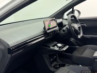USED 2023 23 MG MG4 51kWh SE Hatchback 5dr Electric Auto (170 ps) DAB Radio / Apple+Android Play / Reverse Camera / ISOFIX