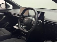 USED 2023 23 MG MG4 51kWh SE Hatchback 5dr Electric Auto (170 ps) DAB Radio / Apple+Android Play / Reverse Camera / ISOFIX