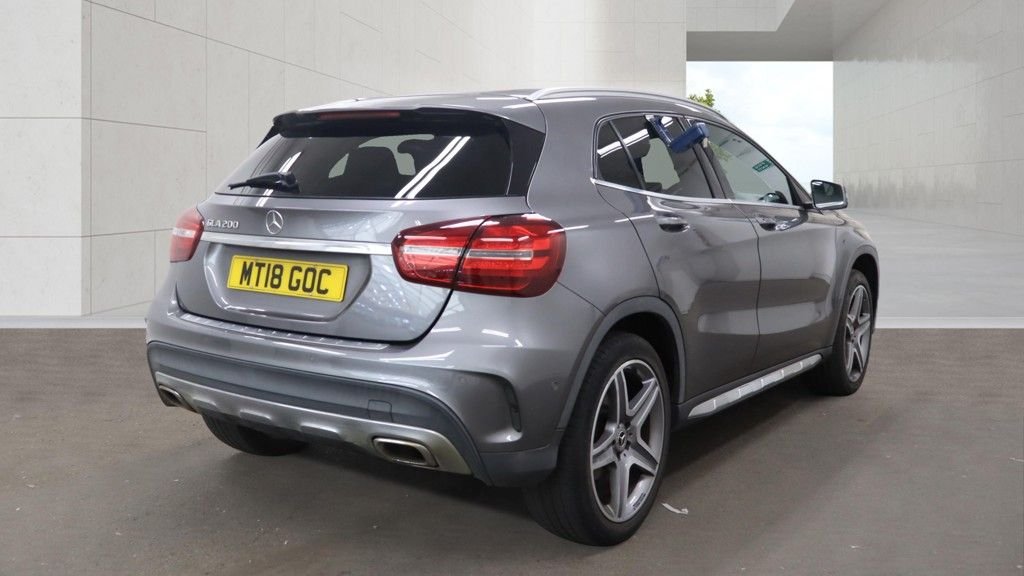 USED 2018 18 MERCEDES-BENZ GLA 1.6 GLA200 AMG Line (Premium) SUV 5dr Petrol Manual Euro 6 (s/s) (156 ps) 2 KEYS / SERVICE HISTORY