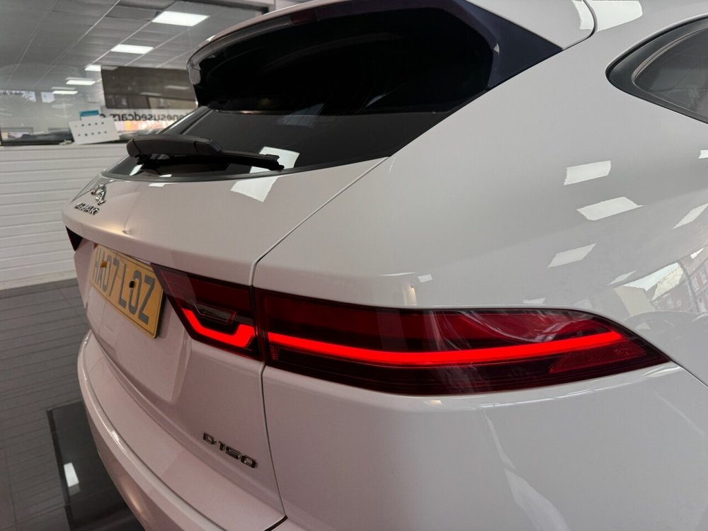 2019 Jaguar E-Pace thumbnail 7