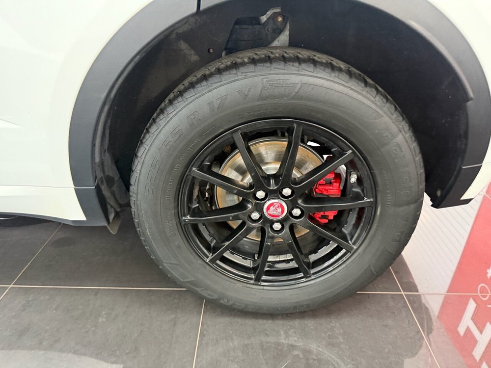 2019 Jaguar E-Pace thumbnail 13