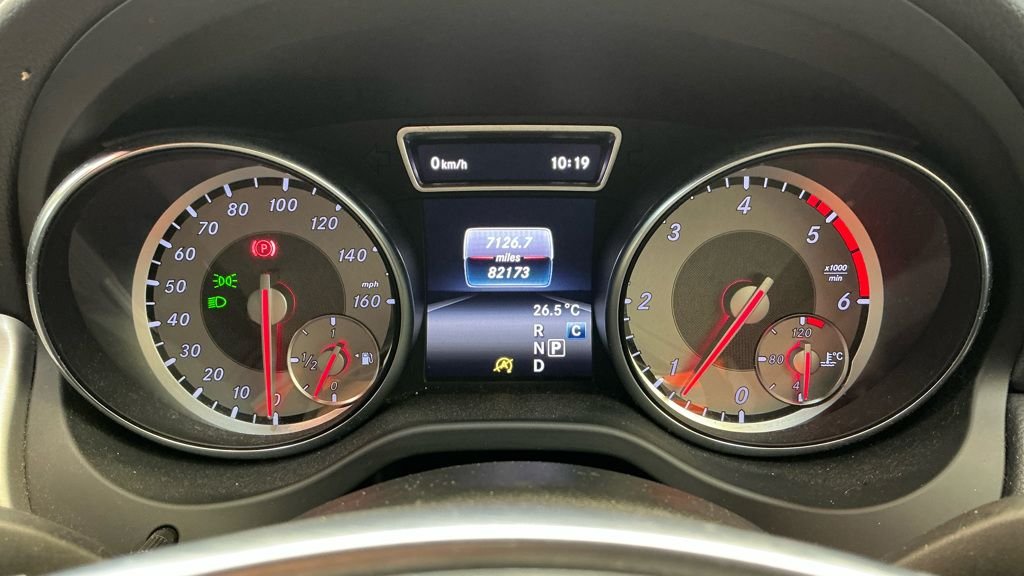 USED 2017 17 MERCEDES-BENZ GLA 2.1 GLA220d AMG Line (Premium) SUV 5dr Diesel 7G-DCT 4MATIC Euro 6 (s/s) (177 ps) 2 KEYS / SERVICE HISTORY