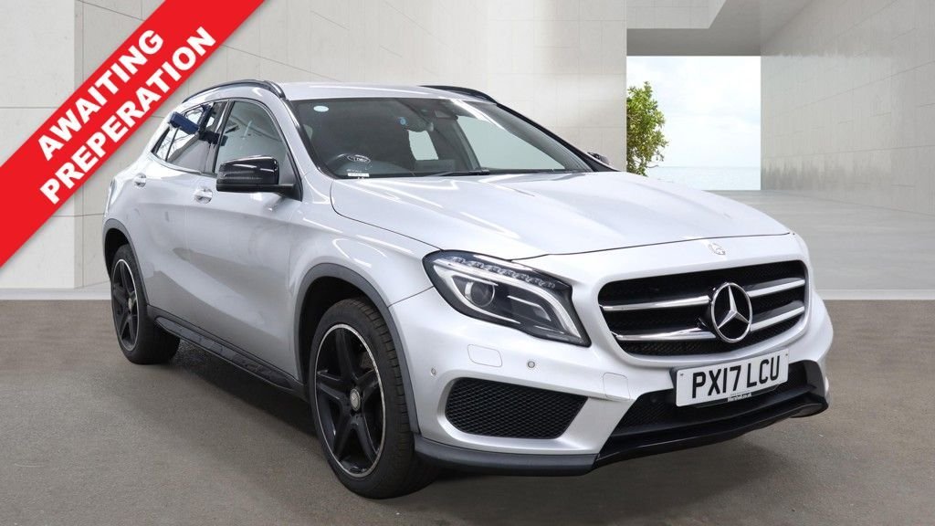 USED 2017 17 MERCEDES-BENZ GLA 2.1 GLA220d AMG Line (Premium) SUV 5dr Diesel 7G-DCT 4MATIC Euro 6 (s/s) (177 ps) 2 KEYS / SERVICE HISTORY