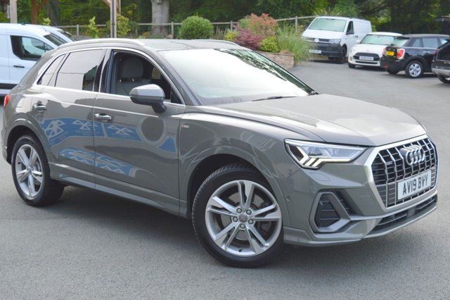 View our AUDI Q3