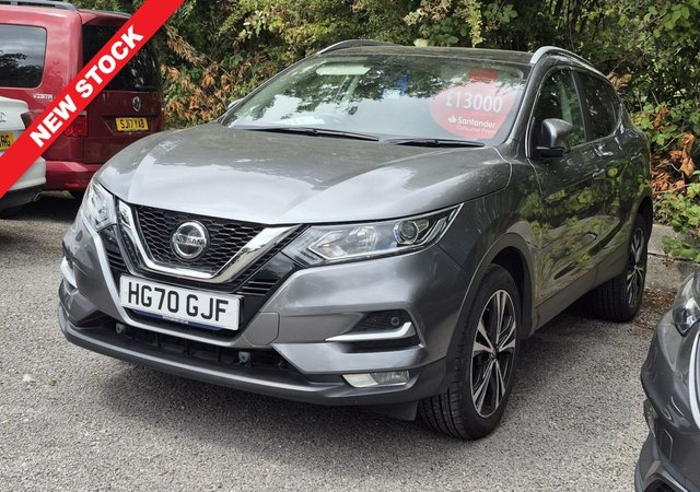 View our Nissan Qashqai 1.3 DIG-T N-Connecta 5dr 