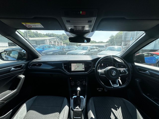 View our VOLKSWAGEN T-ROC