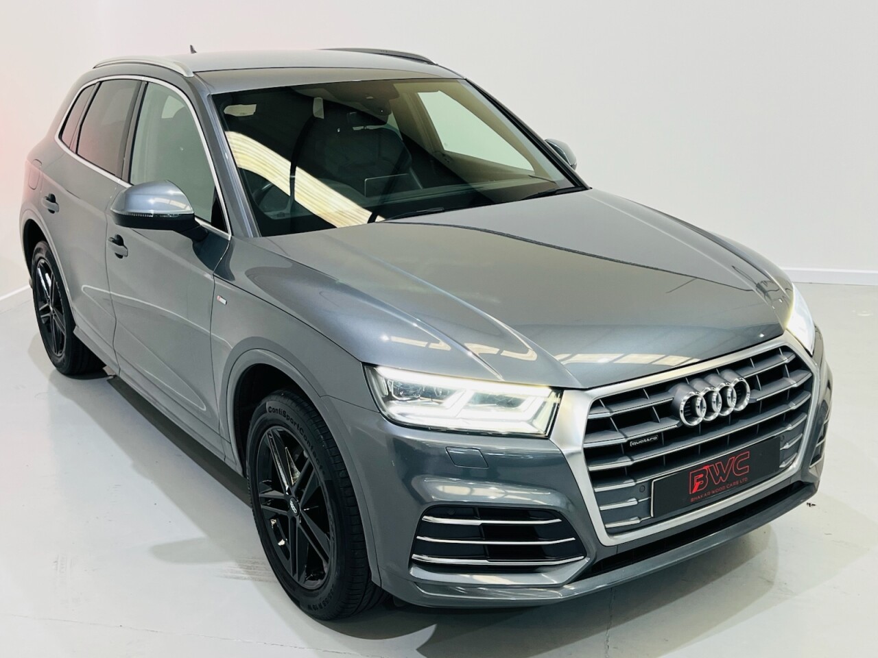 2019 Audi Q5 thumbnail 2