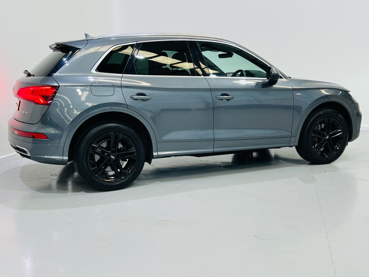 2019 Audi Q5 thumbnail 4