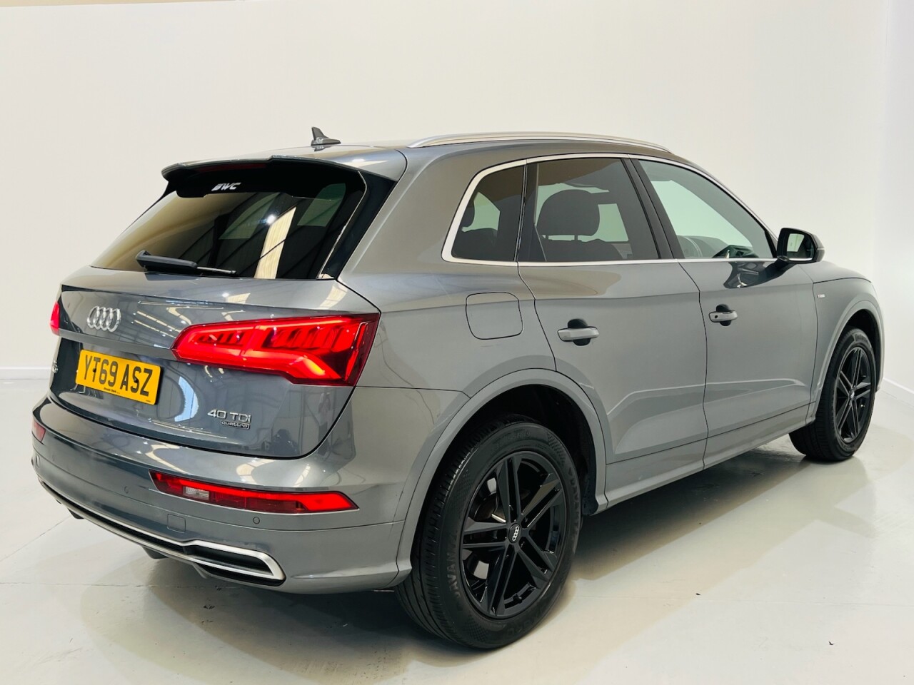2019 Audi Q5 thumbnail 13