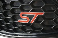 USED 2016 66 FORD FOCUS 2.0T EcoBoost ST-3 Estate 5dr Petrol Manual Euro 6 (s/s) (250 ps) 