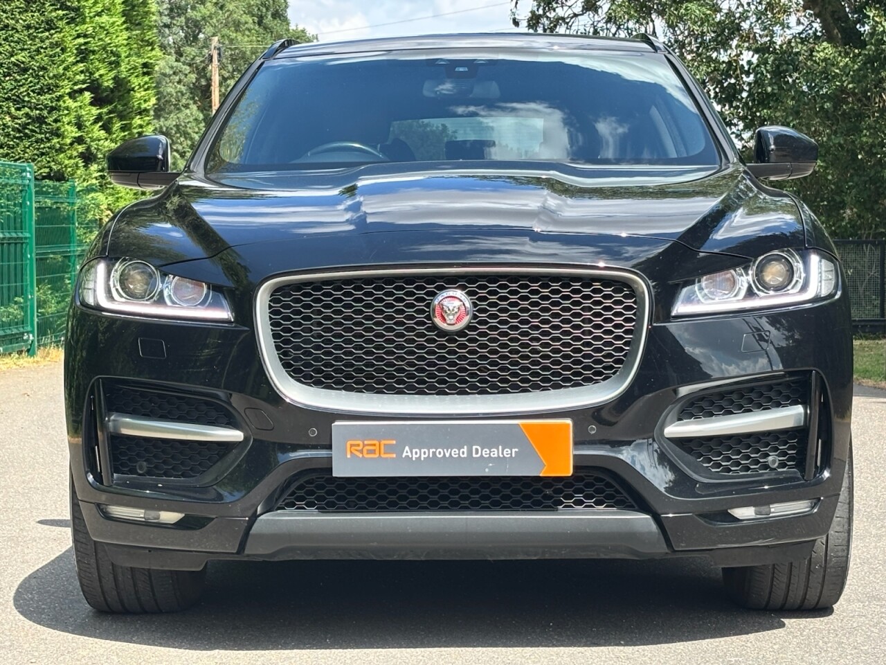 2018 Jaguar F-PACE thumbnail 10