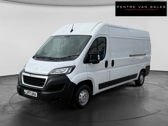 View our PEUGEOT BOXER