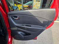 USED 2015 65 RENAULT CAPTUR 1.5 dCi ENERGY Signature SUV 5dr Diesel Manual Euro 5 (s/s) (90 ps) 6 MONTHS RAC WARRANTY DAB