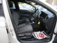 USED 2023 73 VOLKSWAGEN TAIGO 1.0 TSI R-Line SUV 5dr Petrol DSG Euro 6 (s/s) (110 ps) 