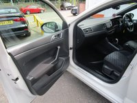 USED 2023 73 VOLKSWAGEN TAIGO 1.0 TSI R-Line SUV 5dr Petrol DSG Euro 6 (s/s) (110 ps) 