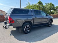 USED 2022 72 TOYOTA HILUX 150 2.4 D-4D Invincible Double Cab Auto 4WD Euro 6 +VAT 