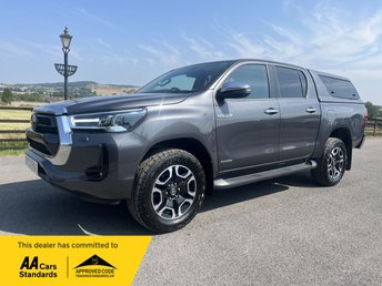 2022 TOYOTA HILUX