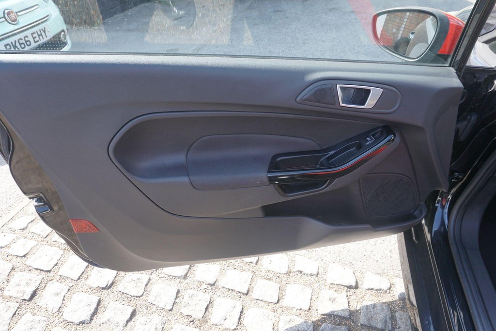 USED 2015 15 FORD FIESTA 1.0T EcoBoost Zetec S Euro 6 (s/s) 3dr Â£20 TAX/JUST ARRIVED!!!