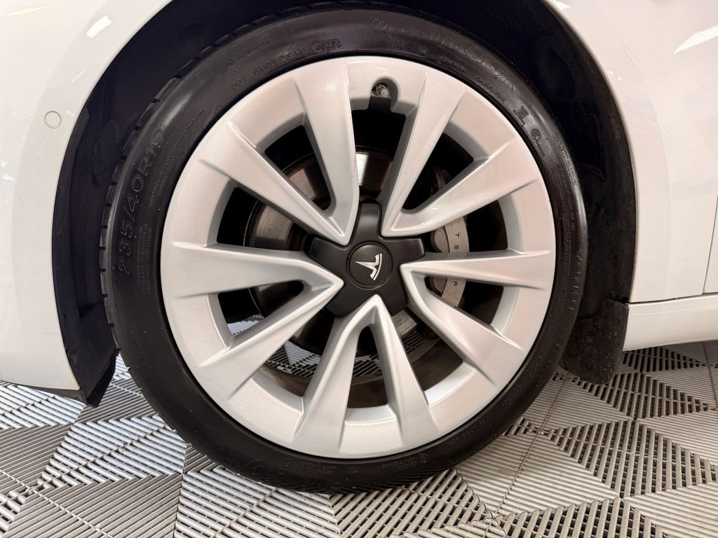 USED 2022 22 TESLA Model 3 Standard Range Plus Saloon 4dr Electric Auto RWD (241 bhp) 