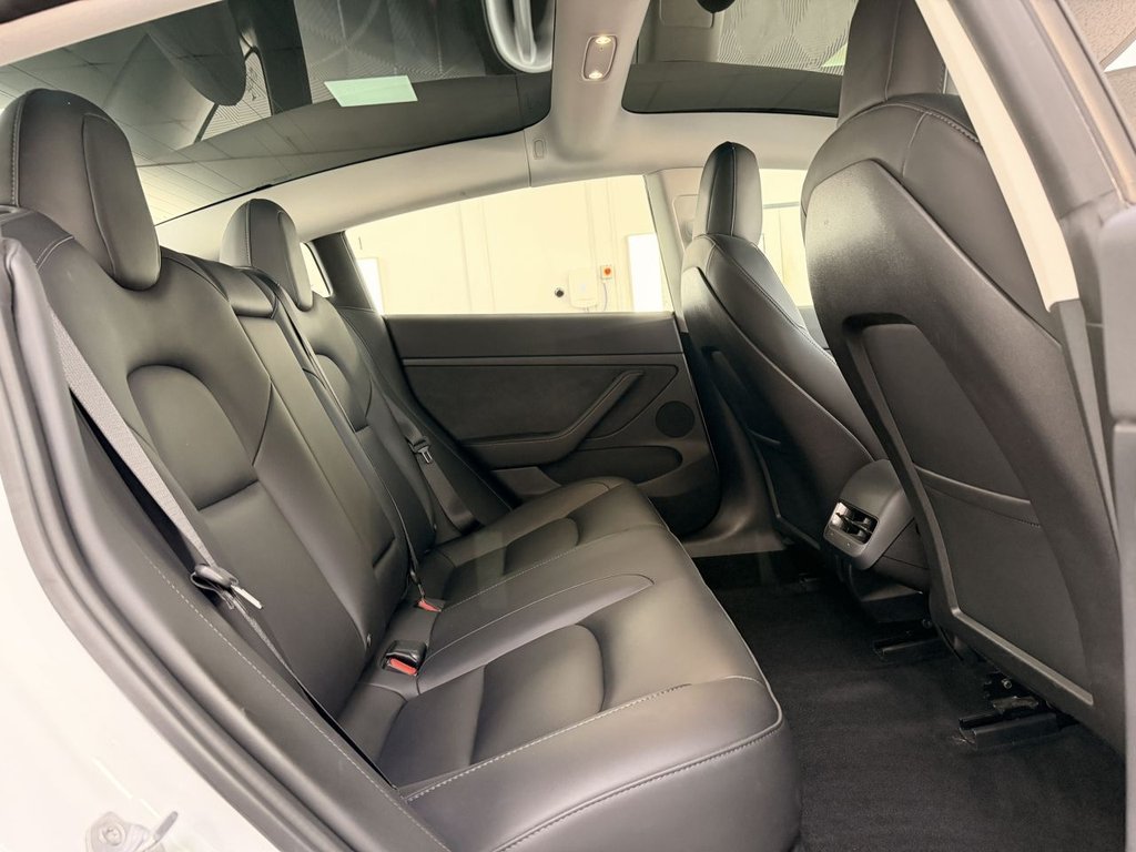 USED 2022 22 TESLA Model 3 Standard Range Plus Saloon 4dr Electric Auto RWD (241 bhp) 
