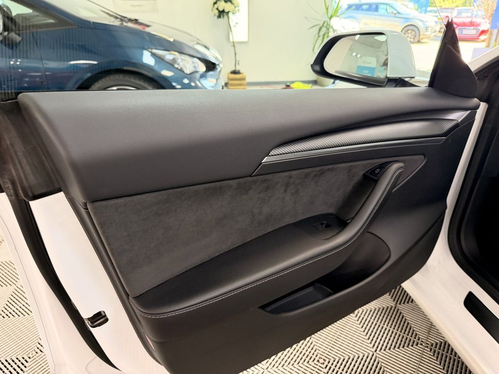USED 2022 22 TESLA Model 3 Standard Range Plus Saloon 4dr Electric Auto RWD (241 bhp) 