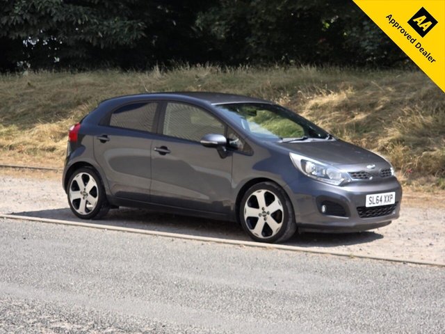 View our Kia Rio range