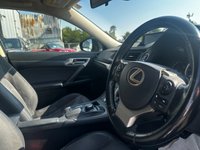 USED 2017 07 LEXUS CT 1.8 200h Luxury Hatchback 5dr Petrol Hybrid CVT Euro 6 (s/s) (136 ps) 