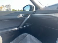 USED 2017 07 LEXUS CT 1.8 200h Luxury Hatchback 5dr Petrol Hybrid CVT Euro 6 (s/s) (136 ps) 