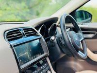 USED 2020 20 JAGUAR F-PACE 2.0 D240 Portfolio SUV 5dr Diesel Auto AWD Euro 6 (s/s) (240 ps) 