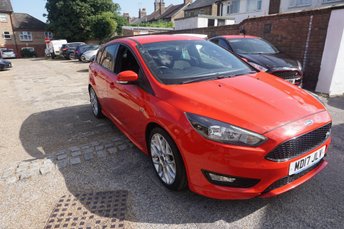 View our FORD FOCUS