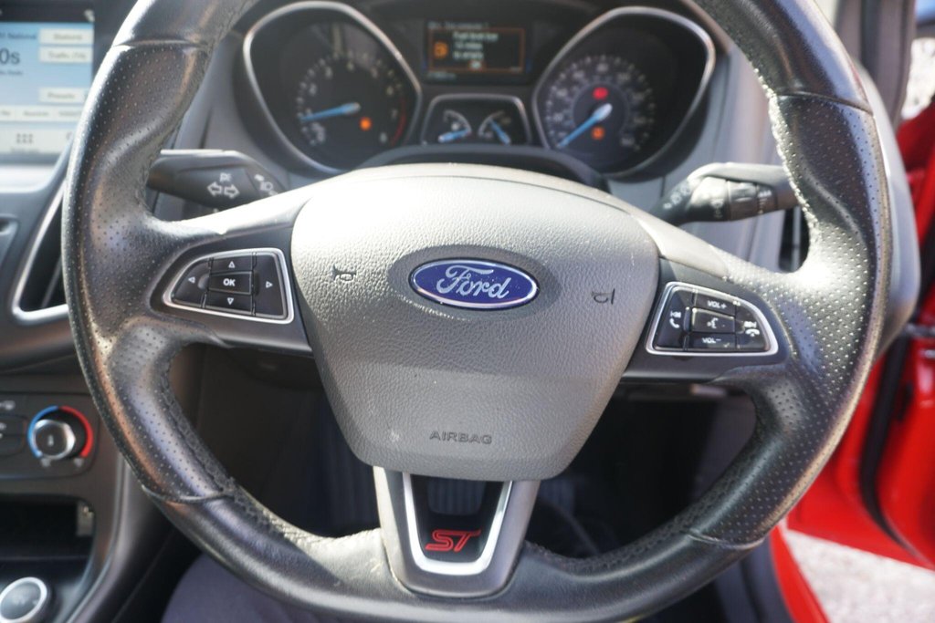 USED 2017 17 FORD FOCUS 1.0T EcoBoost ST-Line Euro 6 (s/s) 5dr JUST ARRIVED!!!