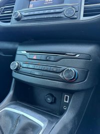 USED 2016 16 PEUGEOT 308 1.6 BlueHDi Access Hatchback 5dr Diesel Manual Euro 6 (s/s) (100 ps) 