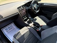 USED 2018 18 VOLKSWAGEN GOLF 1.5 Golf R-Line TSi Evo 3dr Sat Nav Apple CarPlay