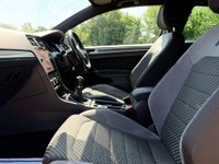 USED 2018 18 VOLKSWAGEN GOLF 1.5 Golf R-Line TSi Evo 3dr Sat Nav Apple CarPlay