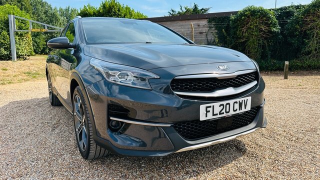 View our KIA XCEED