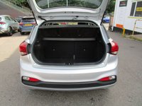 USED 2020 20 HYUNDAI I20 1.2 SE Launch Edition Hatchback 5dr Petrol Manual Euro 6 (s/s) (84 ps) 