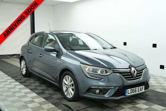 View our Renault Megane 1.5 dCi Dynamique Nav Hatchback 5dr Diesel EDC Euro 6 (110 ps)