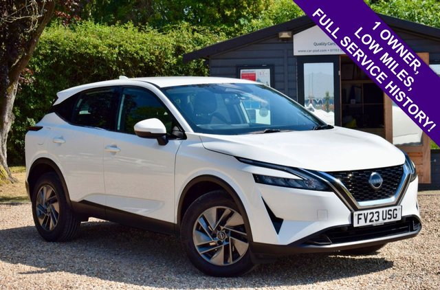 View our NISSAN QASHQAI