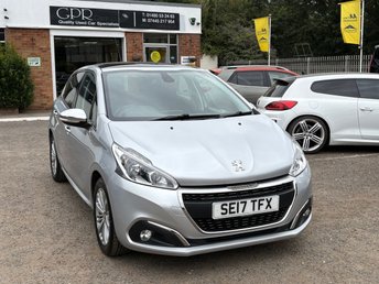 2017 PEUGEOT 208