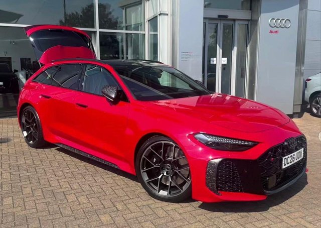 View our AUDI RS5 AVANT