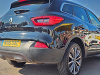 USED 2016 16 RENAULT KADJAR 1.2 TCe Signature Nav SUV 5dr Petrol Manual Euro 6 (s/s) (130 ps) 