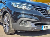 USED 2016 16 RENAULT KADJAR 1.2 TCe Signature Nav SUV 5dr Petrol Manual Euro 6 (s/s) (130 ps) 