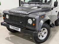 USED 2015 65 LAND ROVER DEFENDER 90 2.2 TDCi Hard Top SUV 3dr Diesel Manual 4WD SWB Euro 5 (122 ps) 
