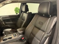 USED 2018 62 JEEP GRAND CHEROKEE 3.0 V6 CRD Overland SUV 5dr Diesel Auto 4WD Euro 5 (237 bhp) 